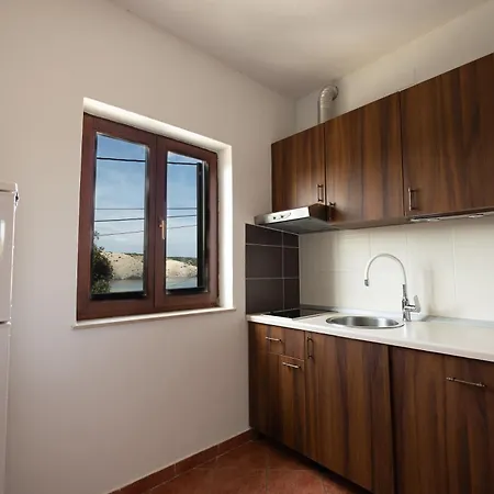 Apartment Marija Lopar