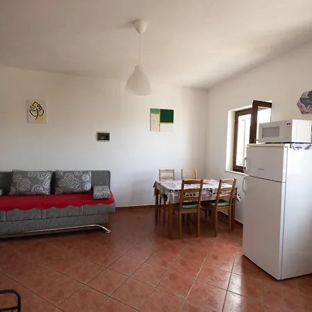Apartment Marija Lopar