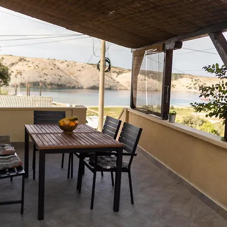 Apartment Marija Lopar